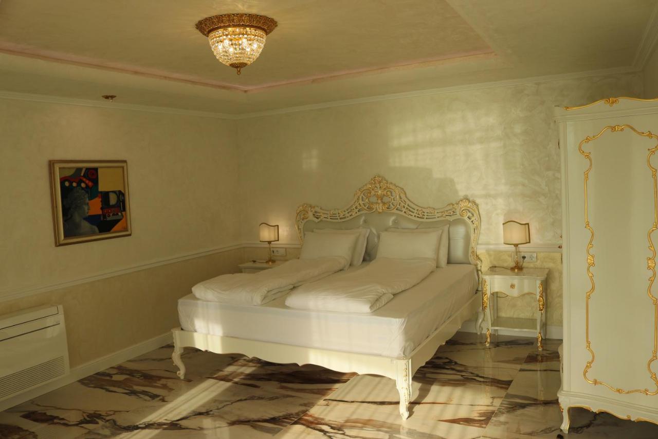 Hotel Art Complex Anel 3*